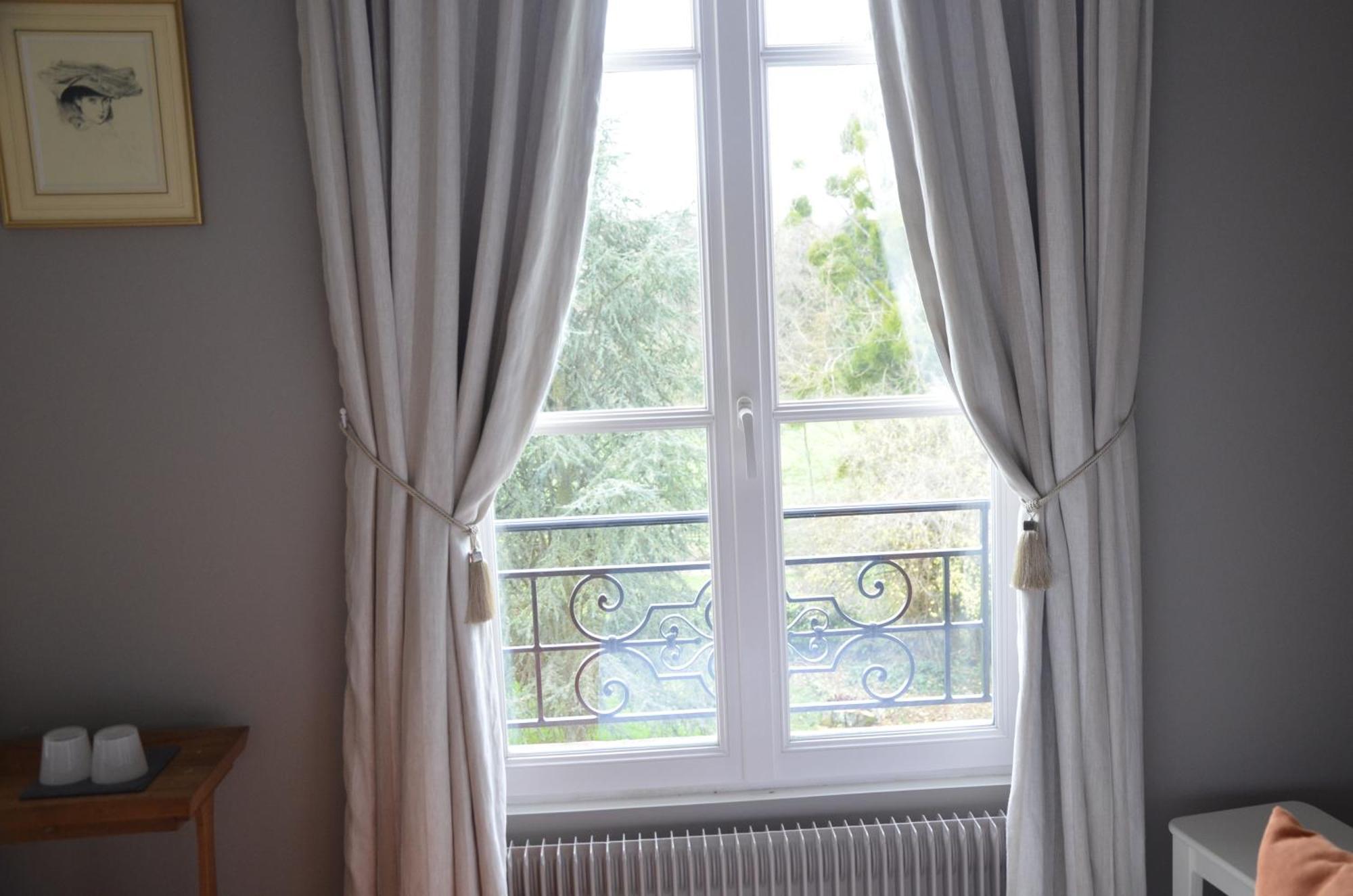 Le Gite Du Bas Manoir Bretteville-sur-Odon Eksteriør bilde